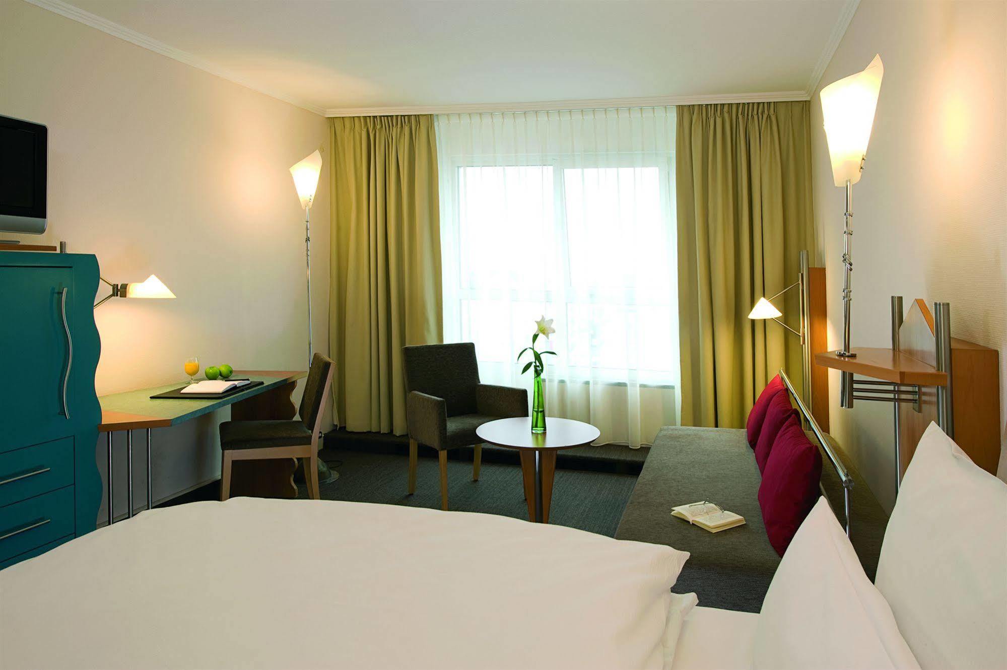 Hotel Nh Mannheim Viernheim Exterior foto