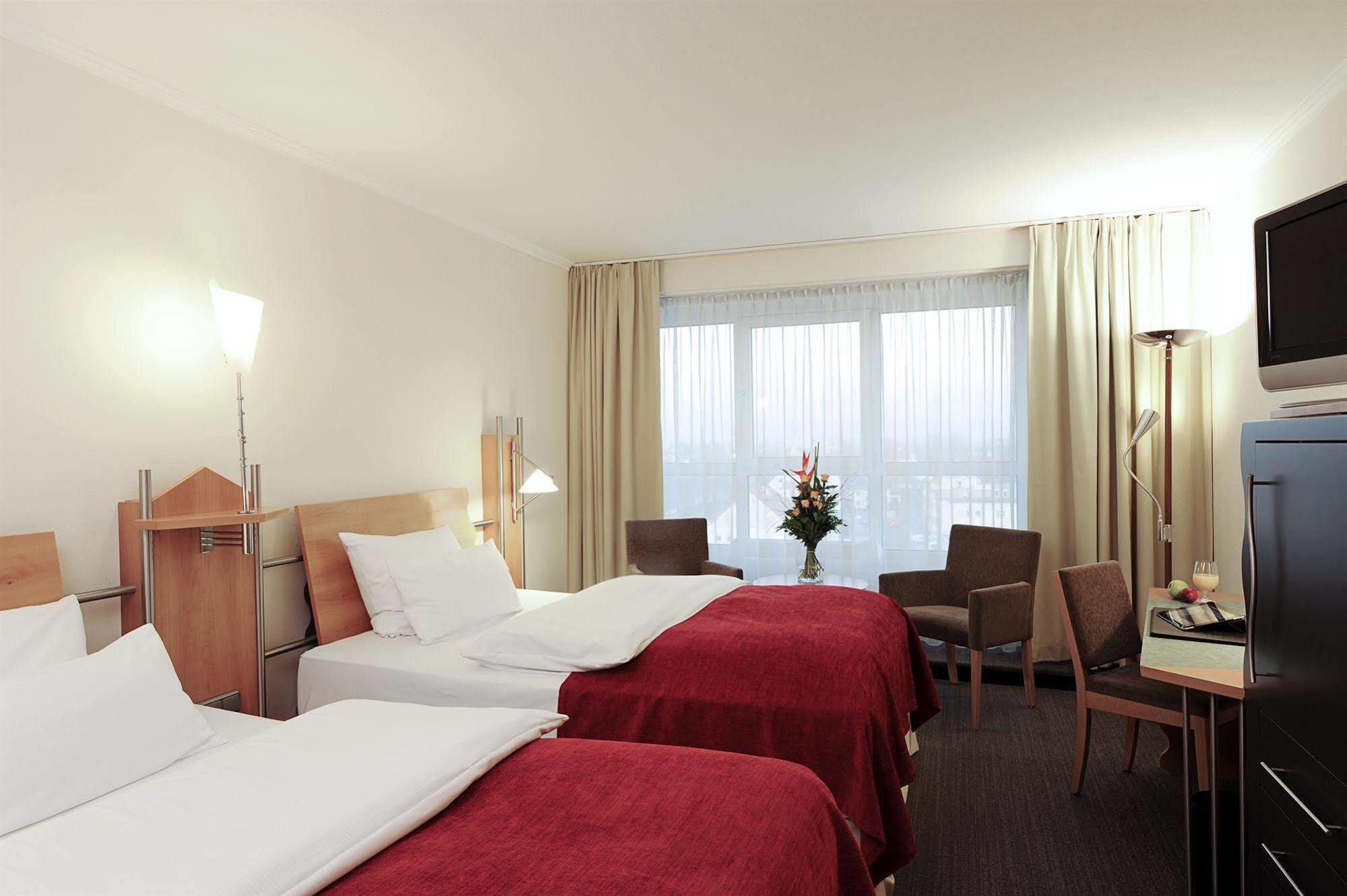 Hotel Nh Mannheim Viernheim Exterior foto